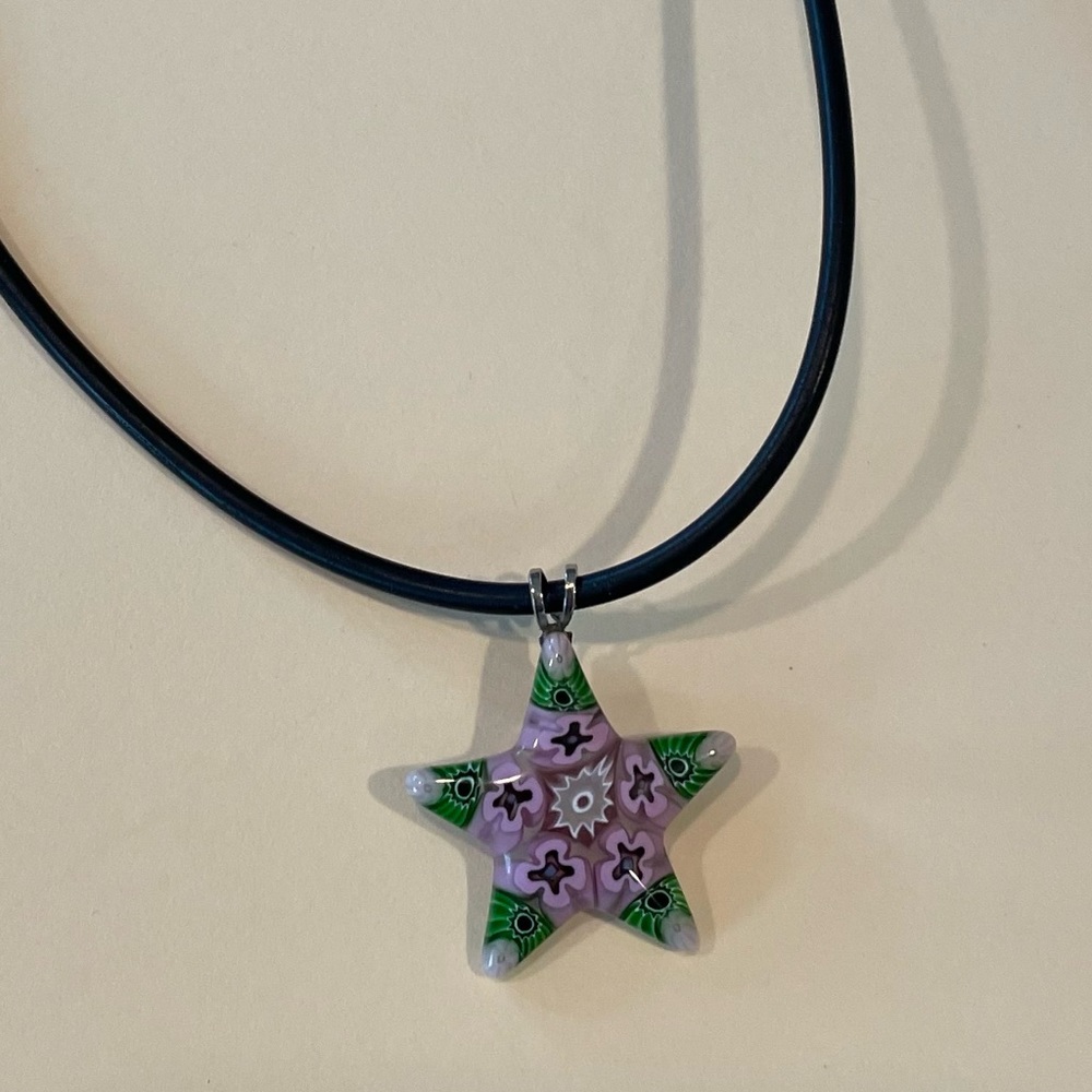 Beautiful glass star necklace Up to 18 inches